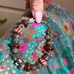 PANDORA authentic Elegant Silver and Brown Beaded Bracelet w Christmas beads